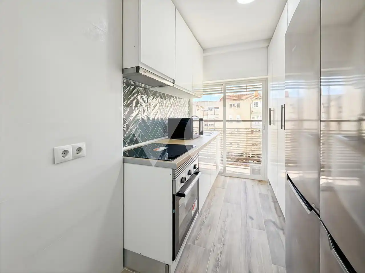 Cocina de Piso para compartir en Madrid con Calefacción y Amueblado