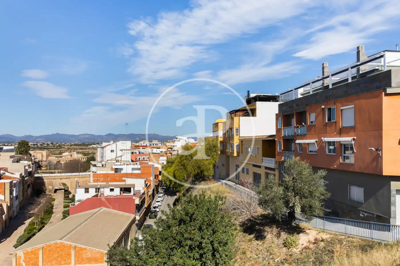 Casa adosada en venda a Riba-roja de Túria