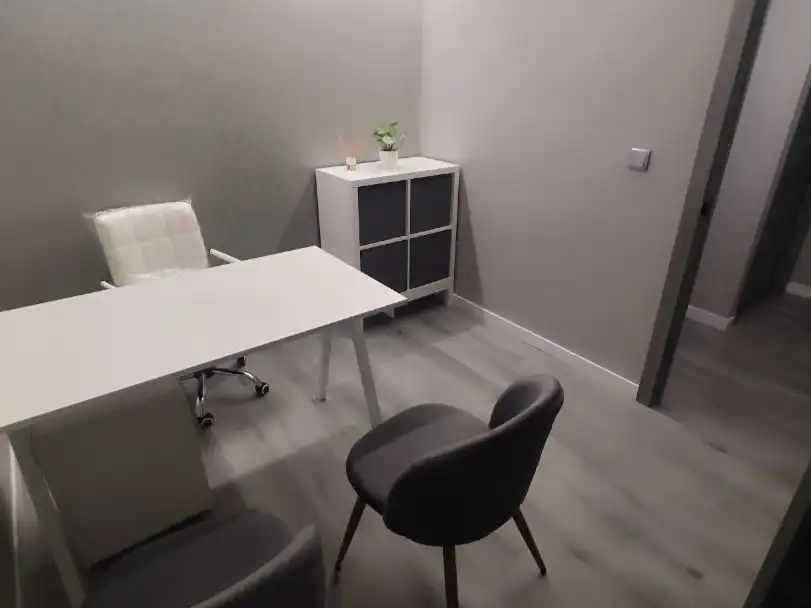 Office for rent in Burela  with Furnished and Internet