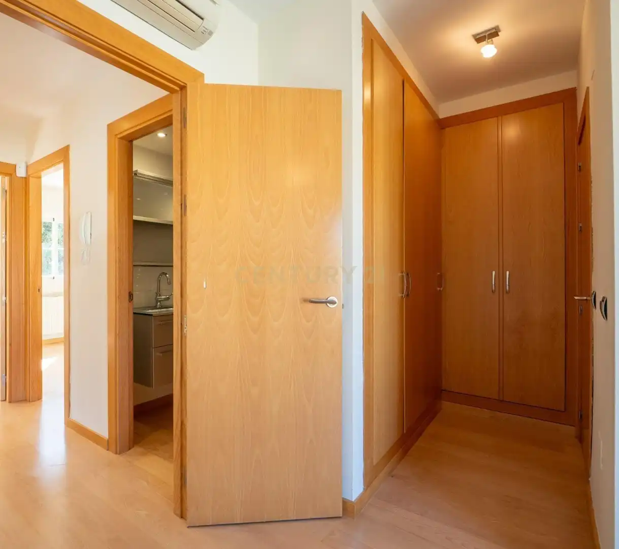 Houses for sale in Fuengirola  with Air Conditioner, Private garden and Storage room