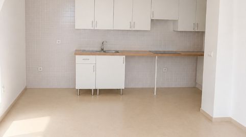 Foto 4 de Piso en venta en Calle Zambullon, 42, Sanlúcar la Mayor, Sevilla