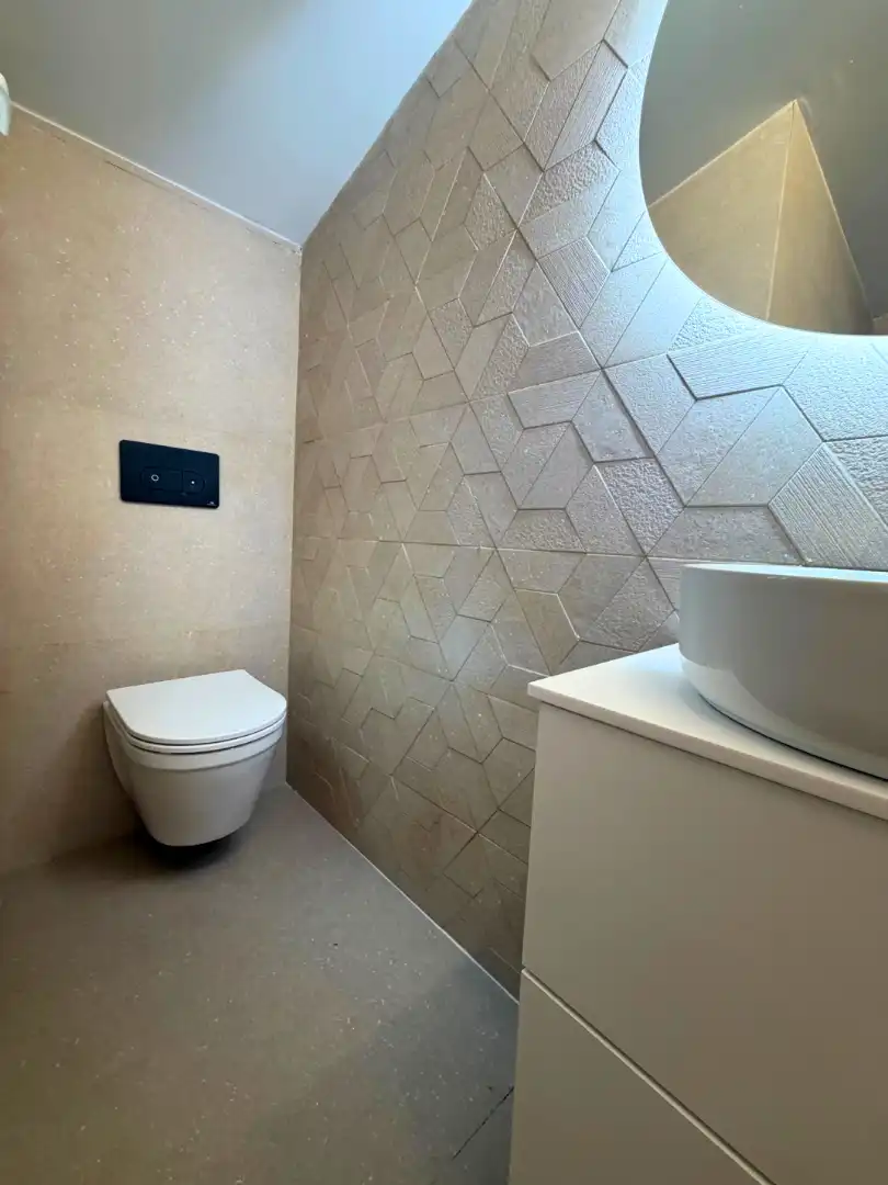 Baño de Piso en venta en Oviedo  con Calefacción, Parquet y Terraza