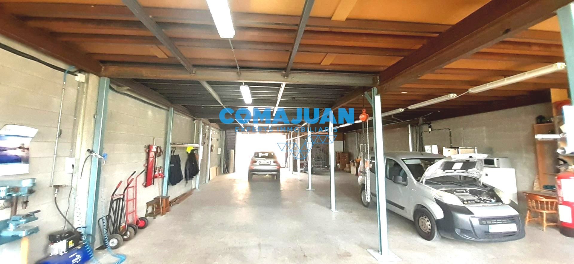 Industrial buildings for sale in Nucli Urbà