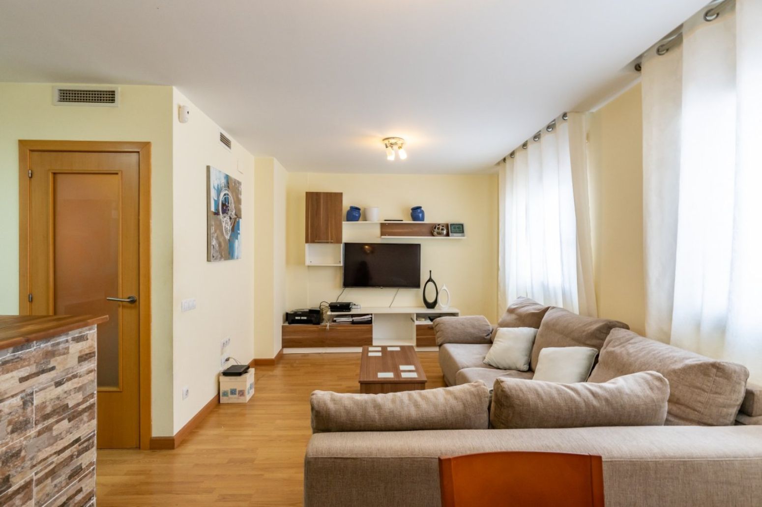 Sala d'estar de Pis en venda en Reus amb Aire condicionat i Parquet