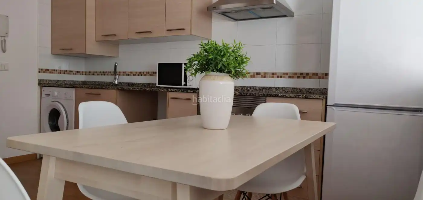 Flat with lift to rent in Carrer del Túria 18, imagen 4