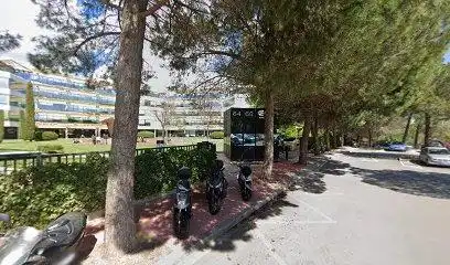 Oficina de alquiler en Avenida de l'Alcalde Barnils, Volpelleres
