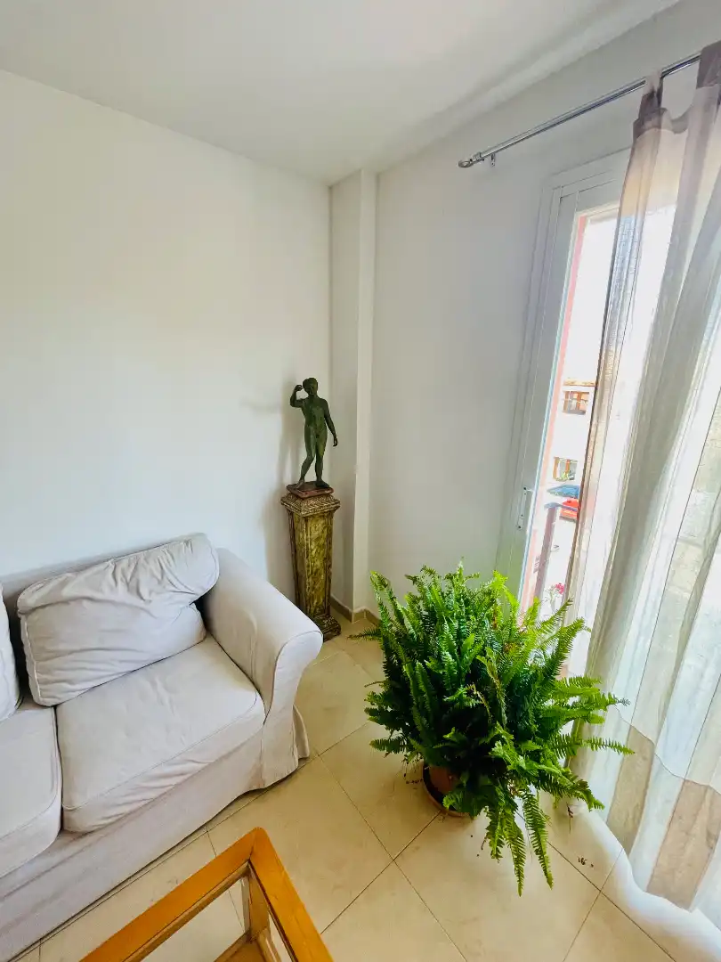 Appartamento con terrazza in affitto a Avinguda del Cid, imagen 5