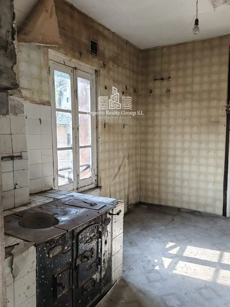 Cuina de Edifici en venda en Mieres (Asturias)