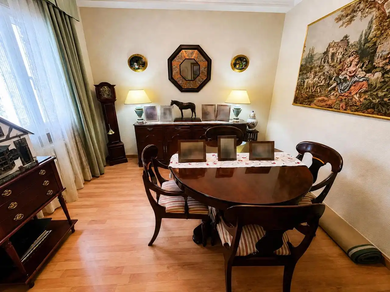 Comedor de Piso en venta en Madrid con Calefacción, Jardín privado y Parquet