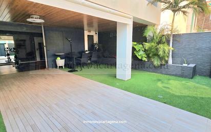 Terrassa de Casa o xalet en venda en Cartagena amb Aire condicionat, Jardí privat i Terrassa