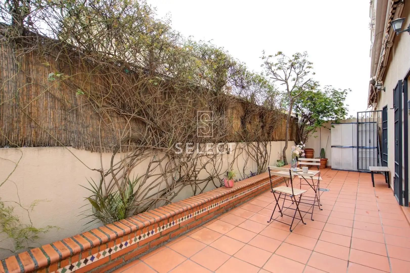 Jardí de Apartament en venda en Granada amb Aire condicionat, Calefacció i Jardí privat