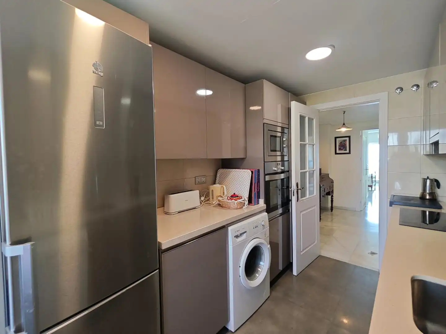 Küche von Wohnung zur Miete in Benalmádena mit Klimaanlage, Terrasse und Gemeinschaftspool