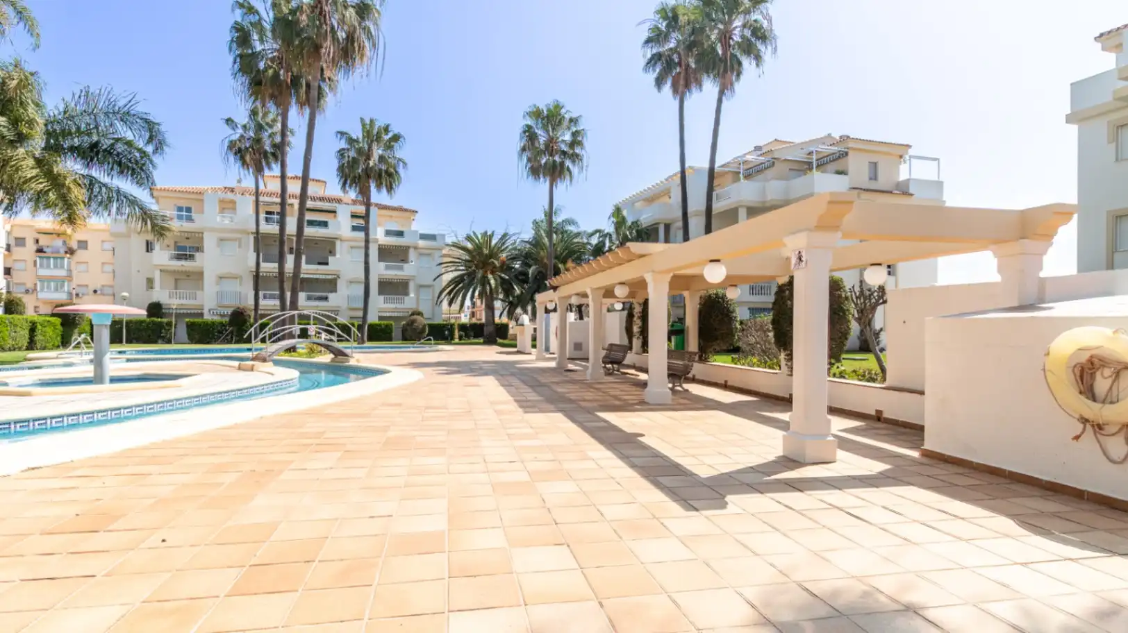 Vista exterior de Apartamento en venta en Dénia con Jardín privado, Terraza y Trastero