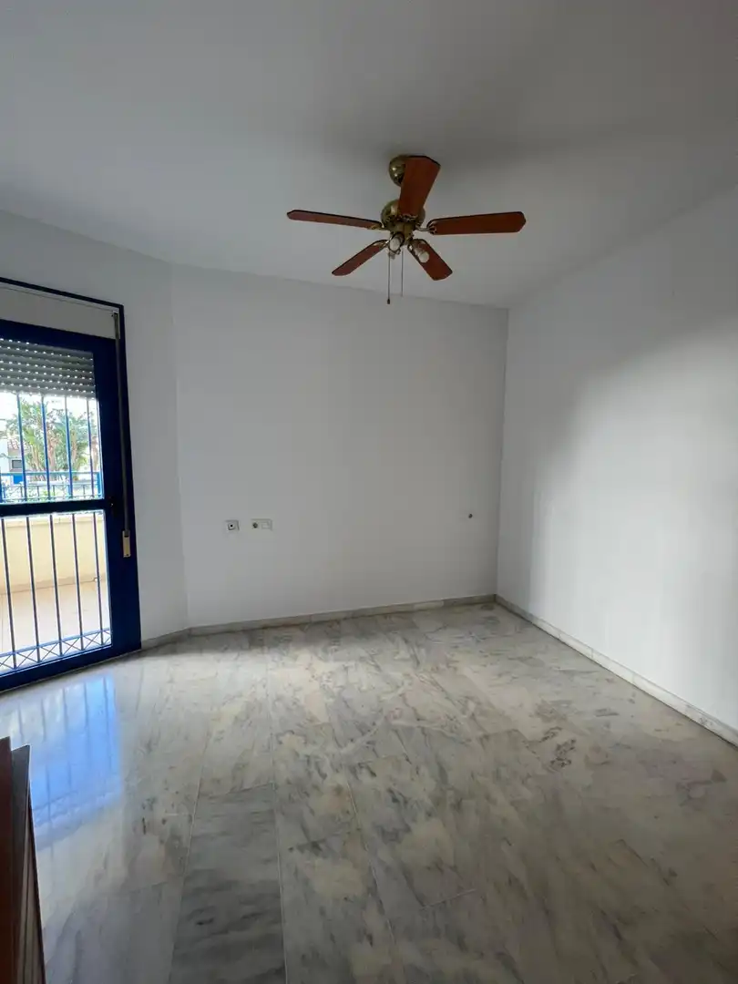 Apartament en venda en Estepona amb Terrassa, Piscina i Piscina comunitària