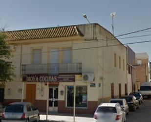 Vista exterior de Pis en venda en La Lantejuela 