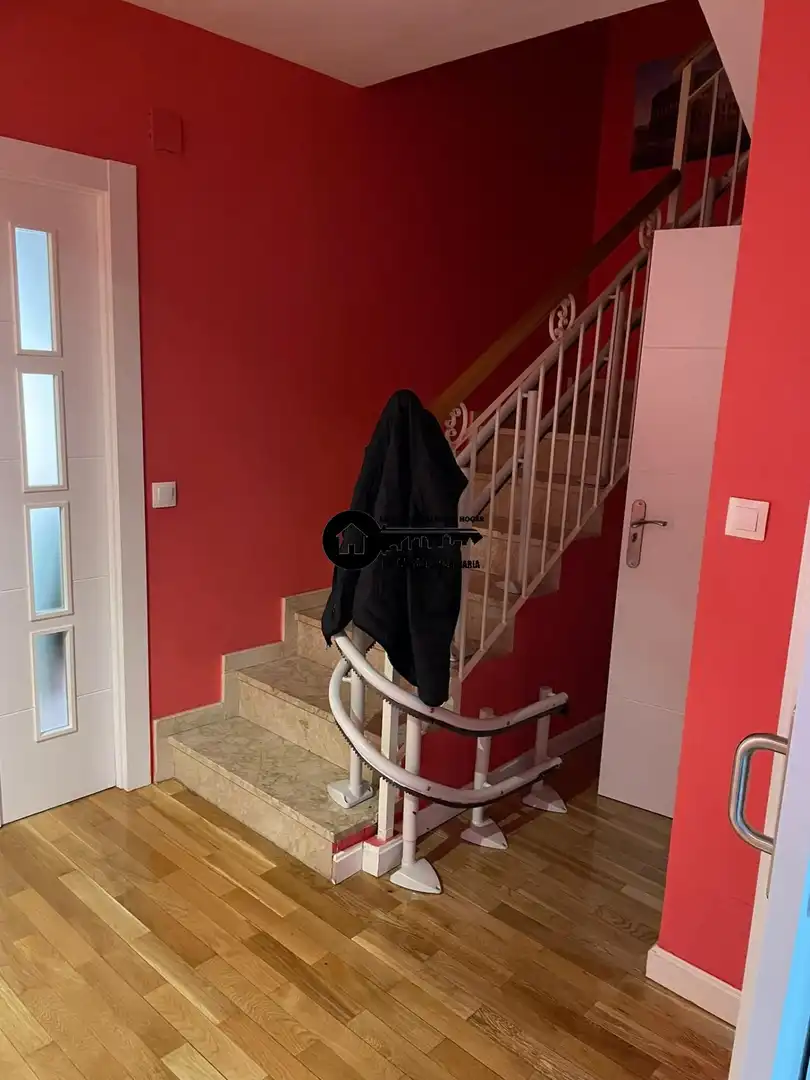 Casa adosada en venta en Albacete con Aire acondicionado, Calefacción y Jardín privado