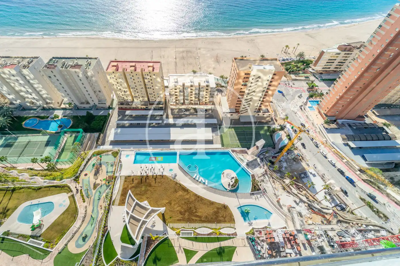 Vista exterior de Piso en venta en Benidorm con Aire acondicionado, Calefacción y Jardín privado