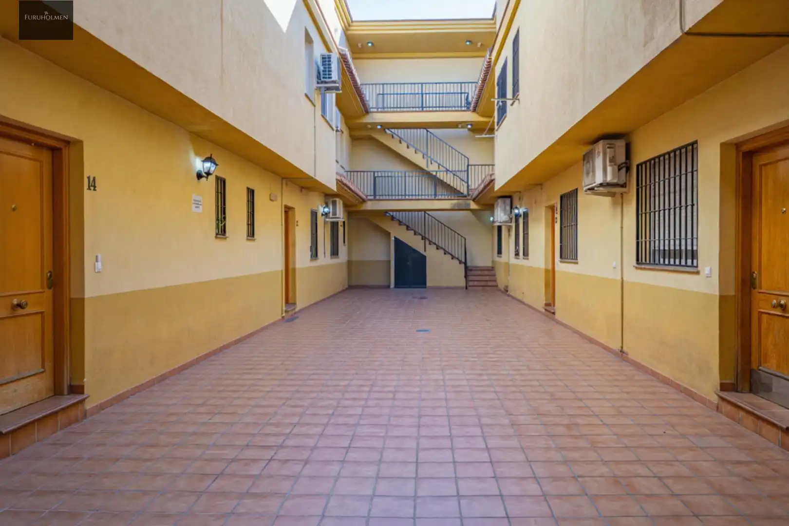 Duplexes for sale in Alhendín  with Air Conditioner, Heating and Storage room