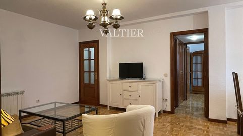 Foto 3 von Dachboden zur Miete in De Sinesio Delgado, Almenara -Ventilla, Madrid Capital