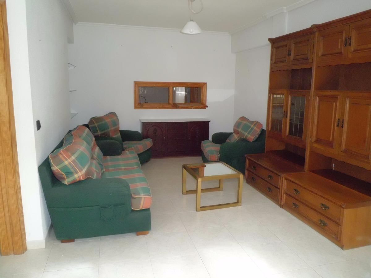 Living room of Flat for sale in El Pinós / Pinoso  with Air Conditioner, Heating and Terrace
