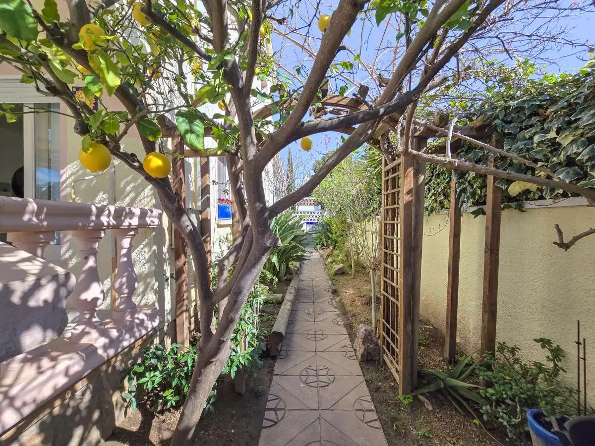 Jardí de Casa o xalet en venda en Empuriabrava amb Calefacció i Jardí privat