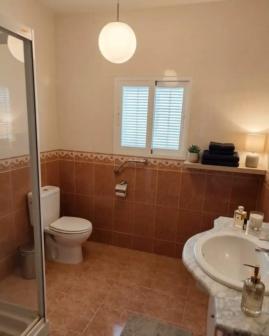 Baño de Casa o chalet en venta en Granada con Terraza y Trastero