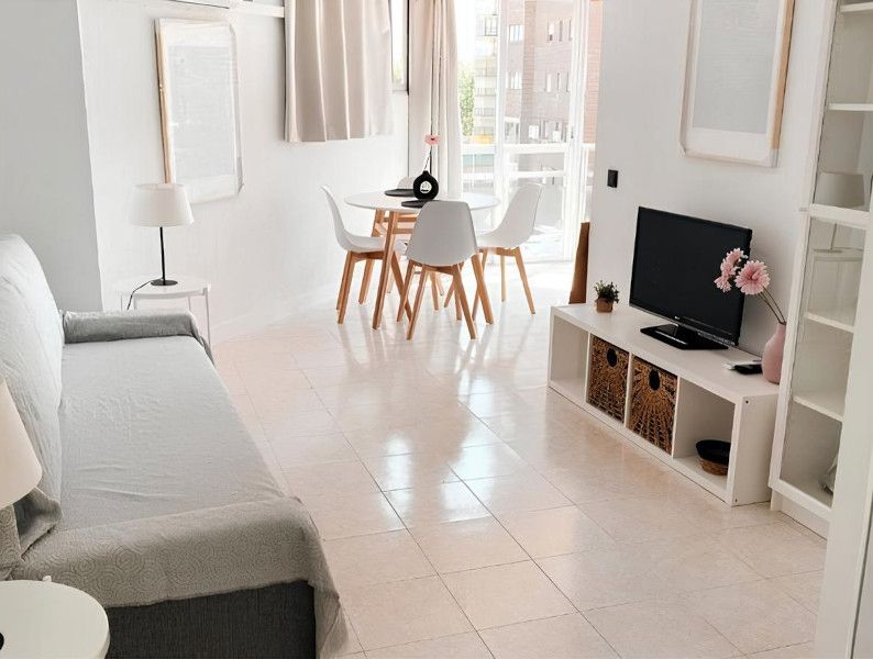 Sala de estar de Apartamento en venta en Benidorm con Aire acondicionado, Amueblado y Lavadora