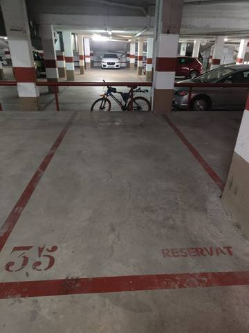 Garaje en Alquiler en METGE CARRERAS en Olesa de Montserrat