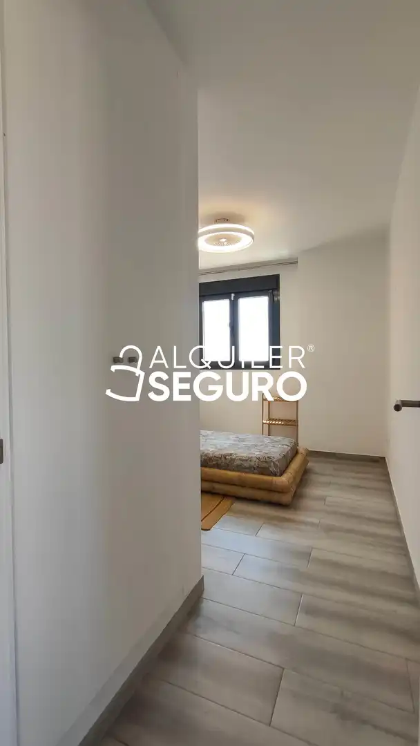 Schlafzimmer von Dachboden zur Miete in Sagunto / Sagunt mit Klimaanlage, Terrasse und Abstellraum