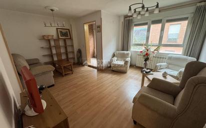 Sala d'estar de Pis en venda en  Madrid Capital amb Aire condicionat, Calefacció i Terrassa