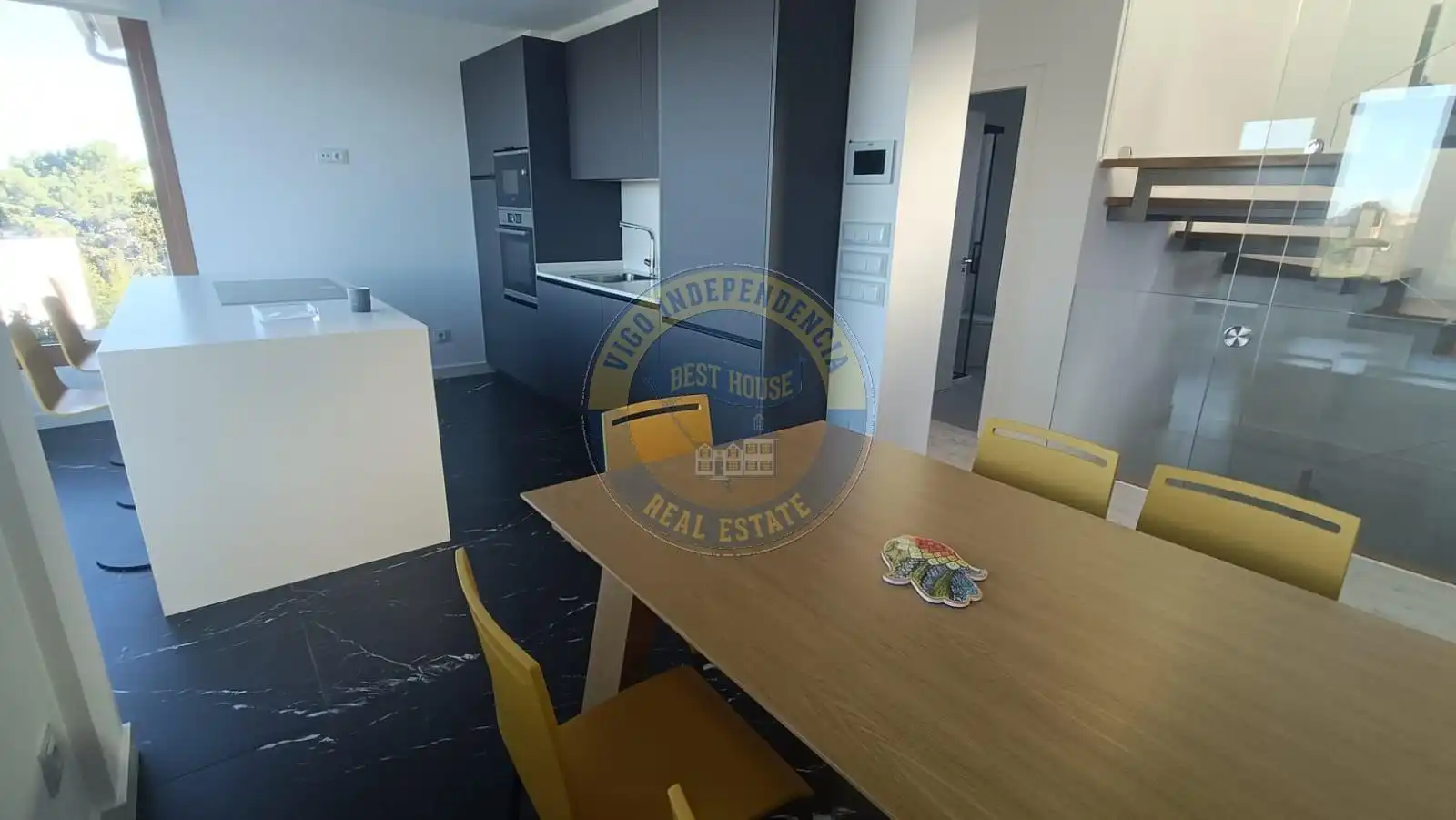 Cocina de Casa o chalet en venta en Vigo  con Jardín privado, Terraza y Trastero