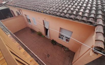 Terrassa de Casa adosada en venda en Olot amb Calefacció i Terrassa