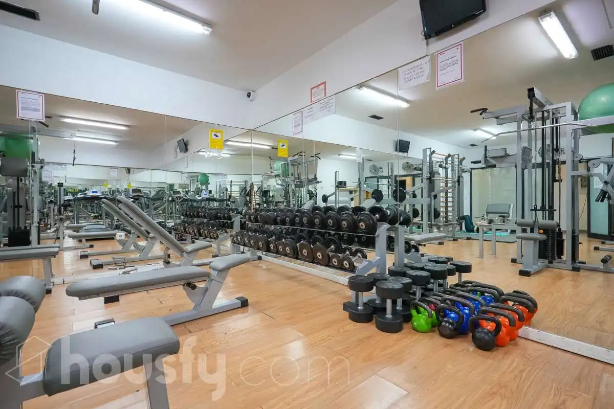 Ático en venta en Madrid con Terraza, Trastero y Piscina comunitaria