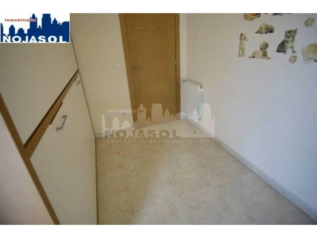 Wohnung zur Miete in Noja mit Heizung, Privatgarten und Terrasse