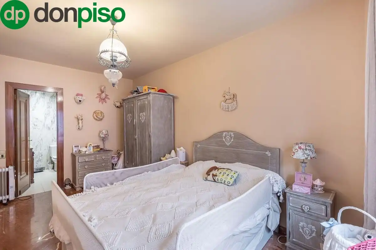 Pis en venda a DE LAS DESCALZAS, 3, San Matías - Realejo