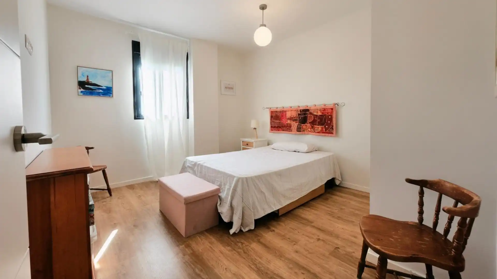Dormitori de Pis en venda en San Juan de Aznalfarache amb Aire condicionat, Jardí privat i Parquet