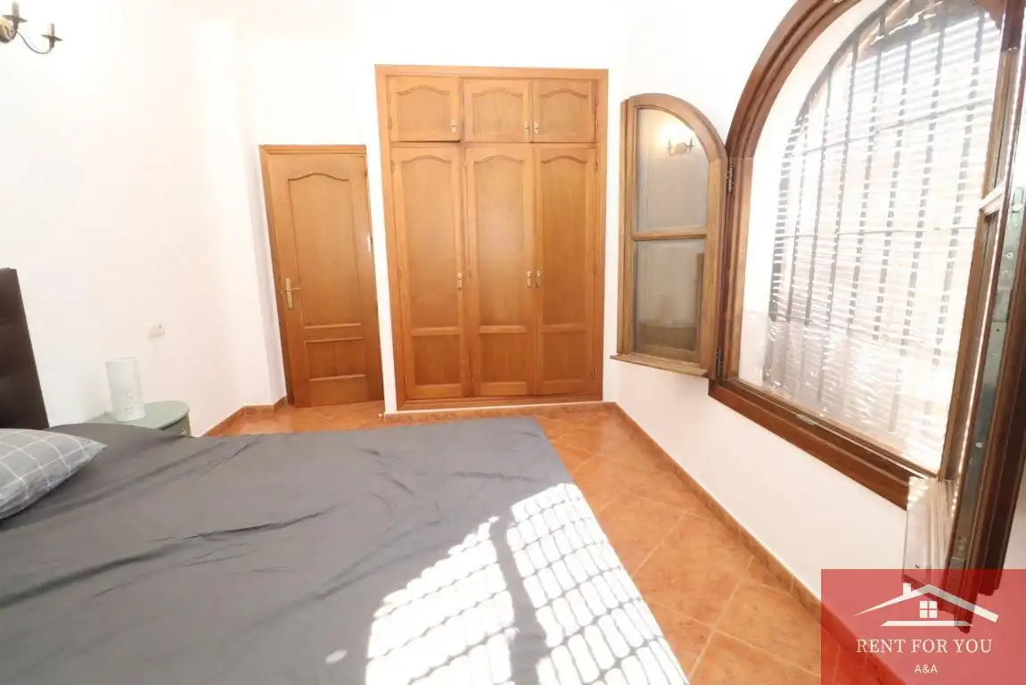 Casa o xalet de lloguer en Alozaina amb Aire condicionat, Jardí privat i Piscina