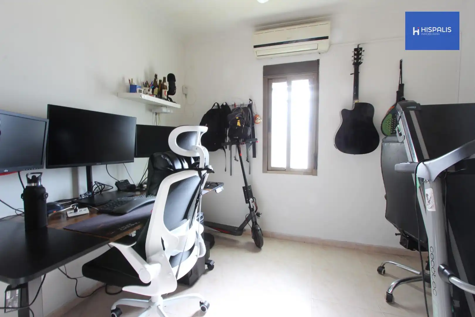 Ground floor for sale in Sevilla  with Air Conditioner and Heating