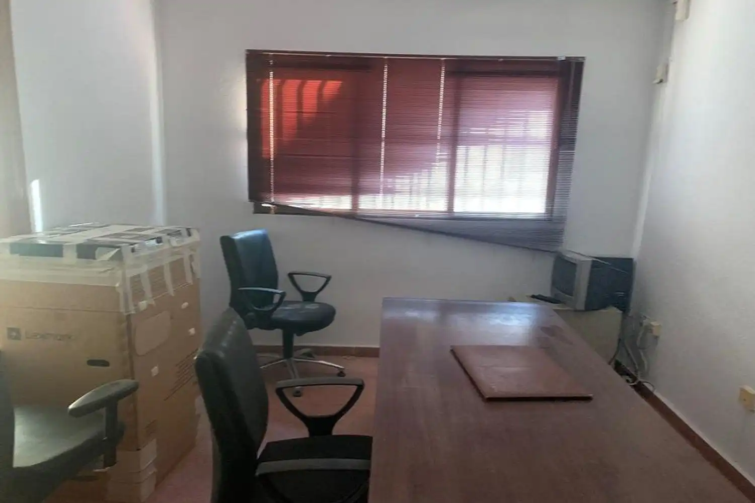 Local en venta en Hinojosas de Calatrava