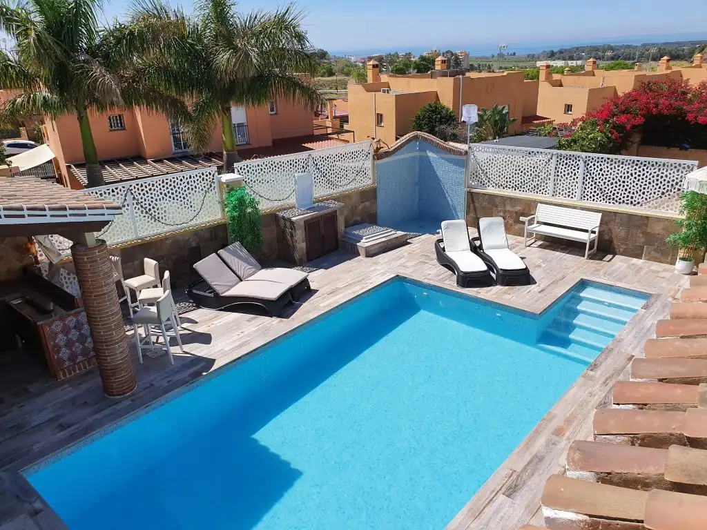 Villa con piscina in vendita a Torre del Mar