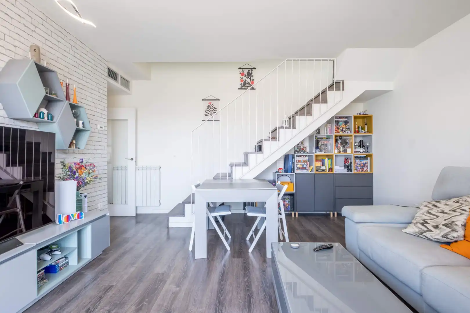 Sala de estar de Ático en venta en Zaragoza con Calefacción, Jardín privado y Terraza