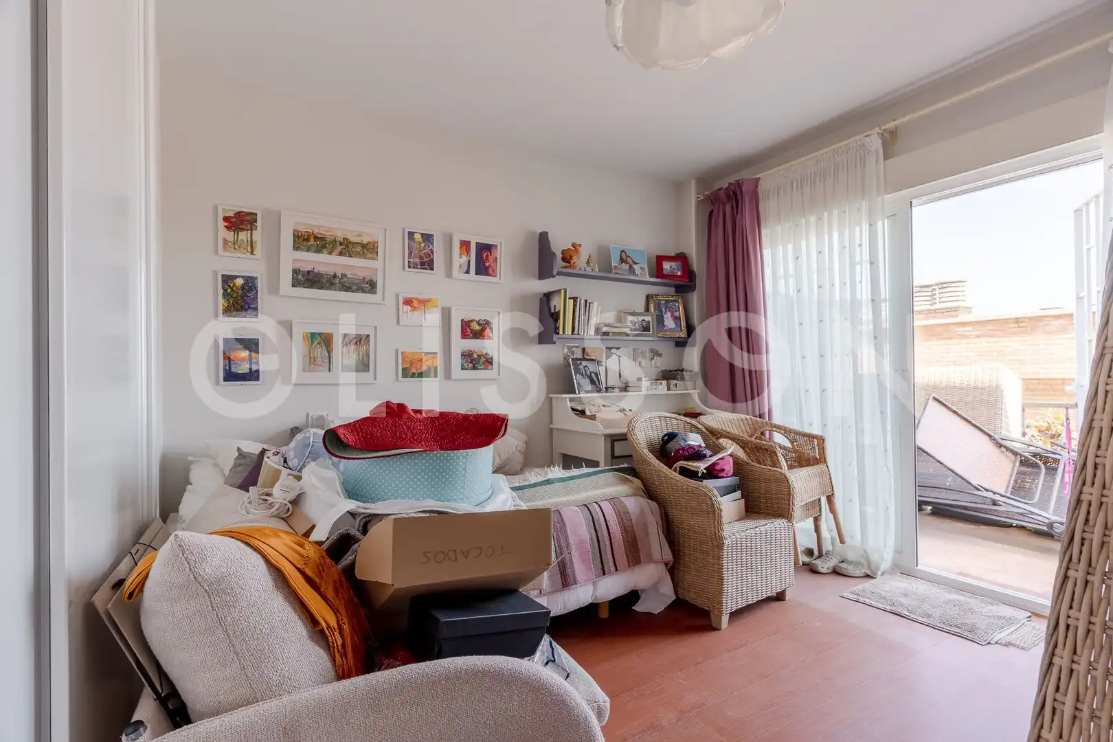 Sala de estar de Piso en venta en Madrid con Calefacción, Terraza y Trastero
