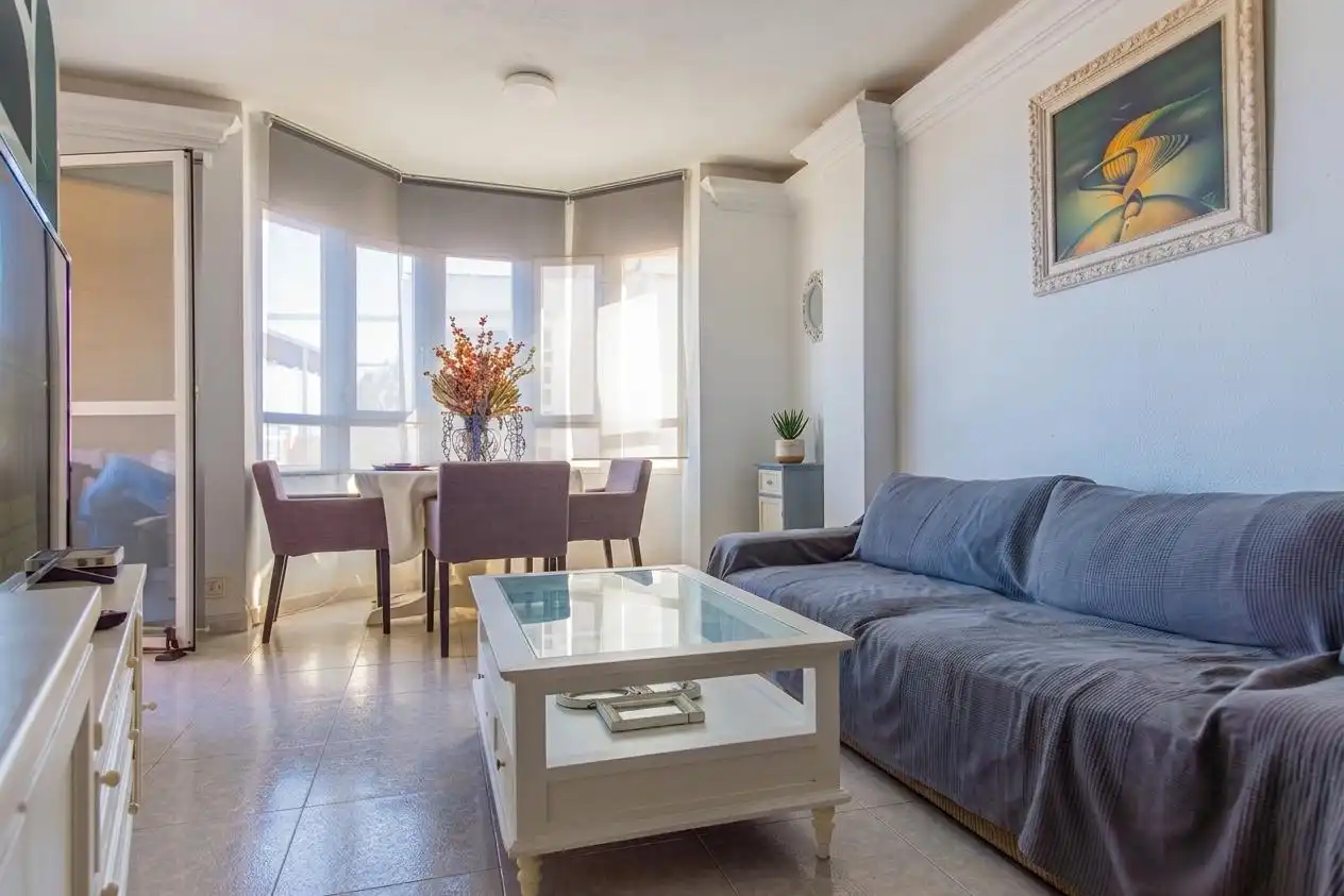 Appartamento con terrazza in vendita a Casco Antiguo, imagen 3