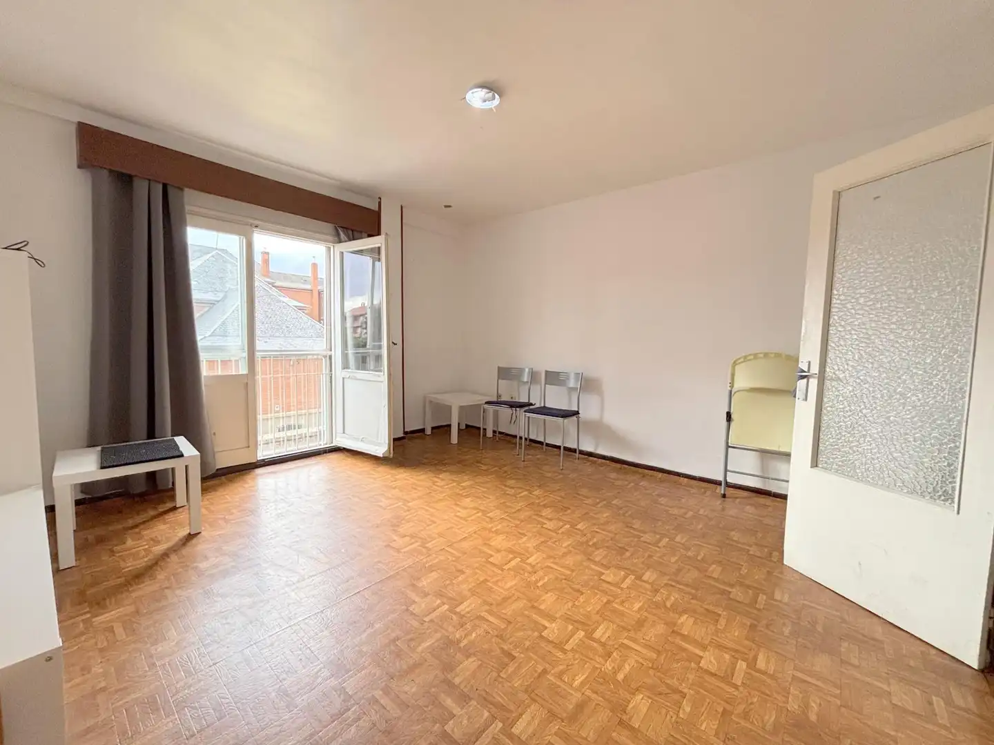 Bedroom of Flat for sale in Ávila