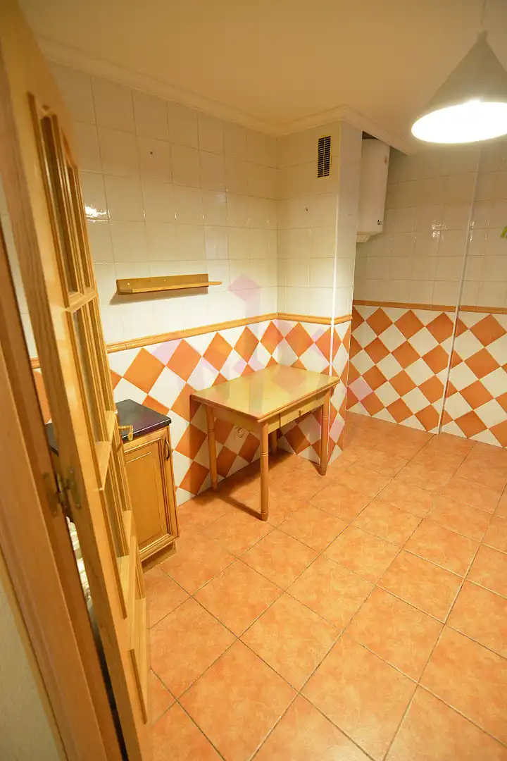 Flat with lift for sale in Calle de Pedrera Baja 25, imagen 28