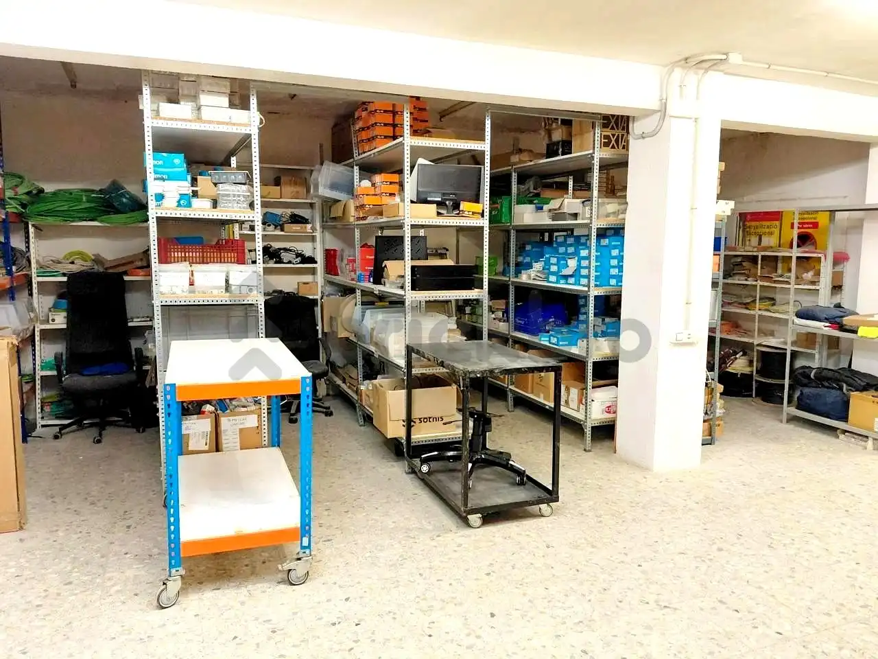 Commercial properties for rent in Esplugues de Llobregat  with Air Conditioner