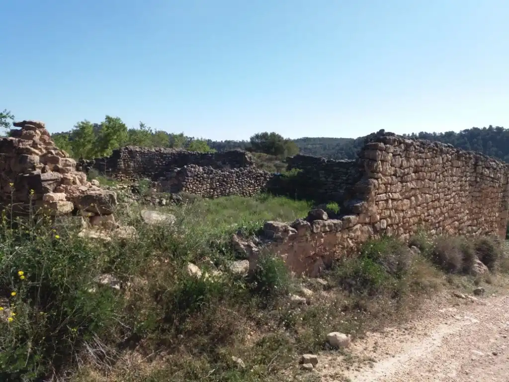 Casa rústica en venda a Valdeltormo, imagen 11