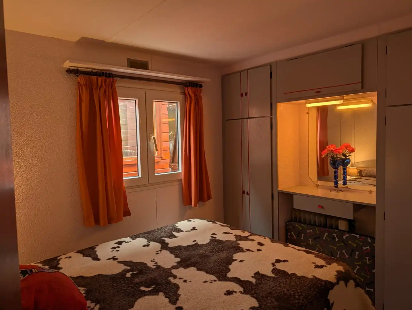 Habitación de Casa o chalet en venta en Ezcaray con Calefacción, Trastero y Amueblado