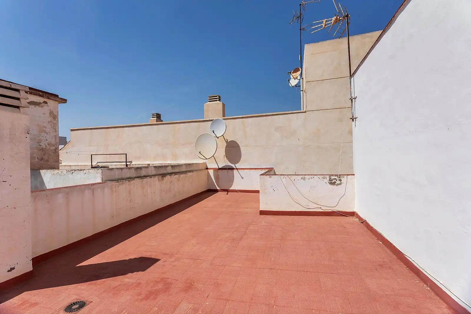 Piso con ascensor en venta en Calle FINLANDIA, imagen 35