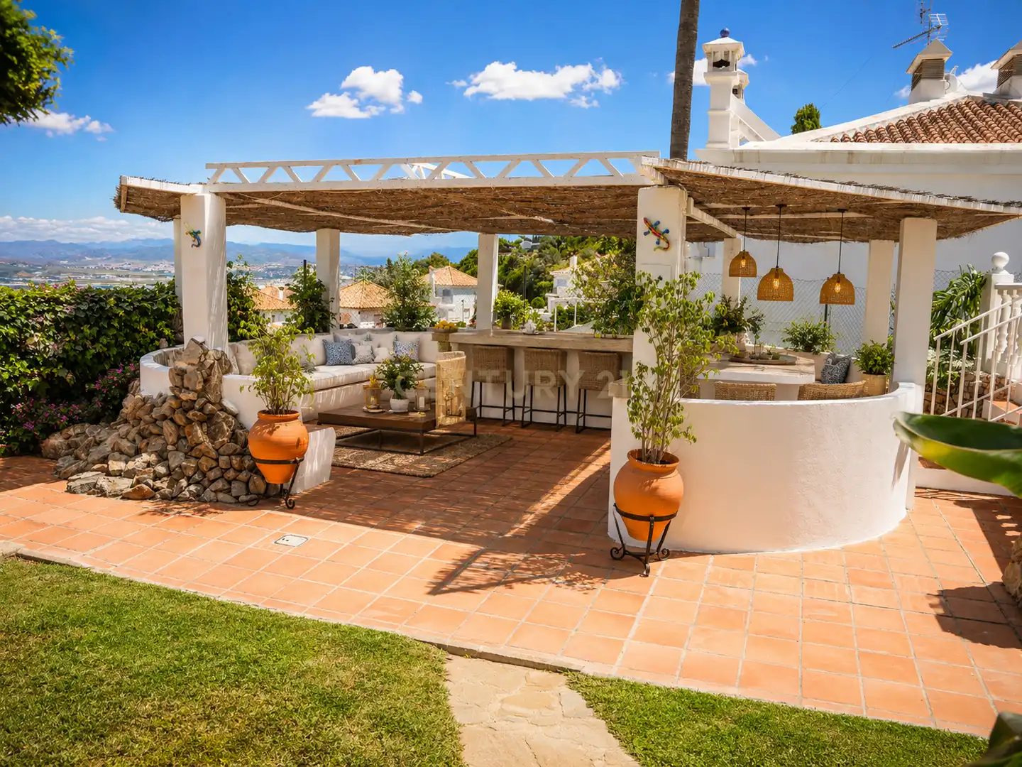 Terrassa de Casa o xalet en venda en Alhaurín de la Torre amb Aire condicionat, Jardí privat i Traster
